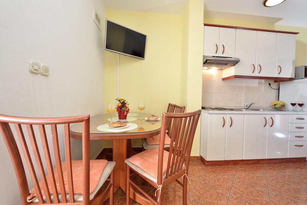 Villa Zdenka Pakoštane Екстериор снимка