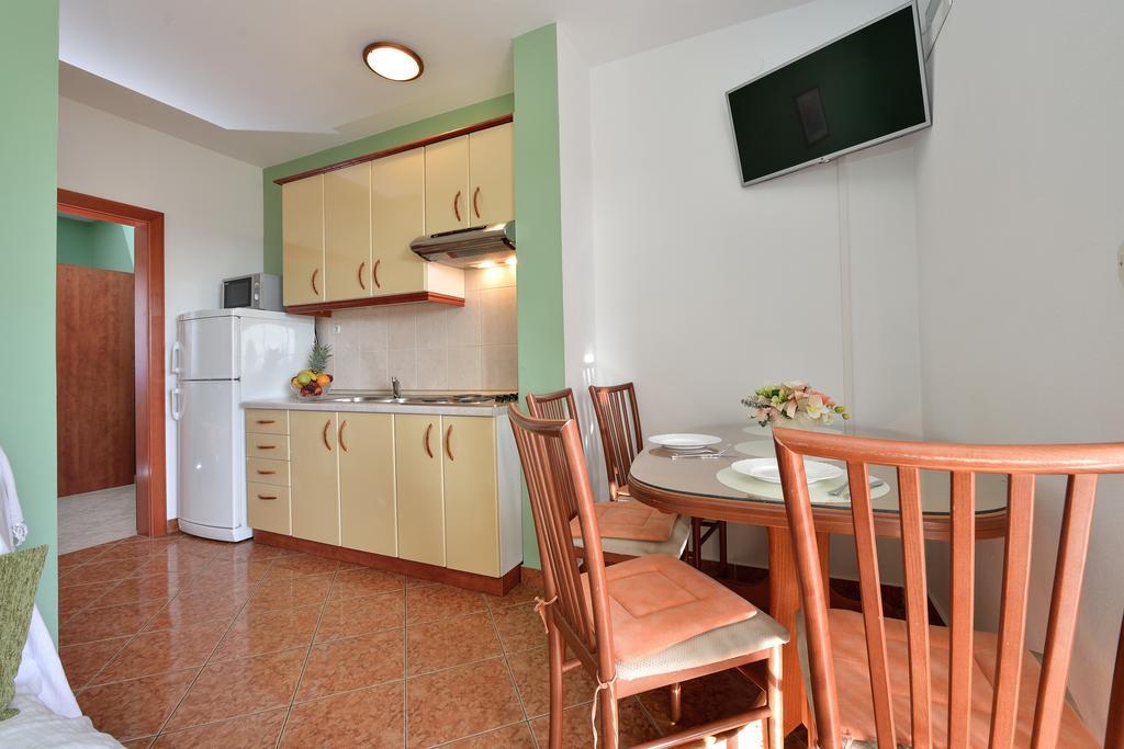 Villa Zdenka Pakoštane Екстериор снимка